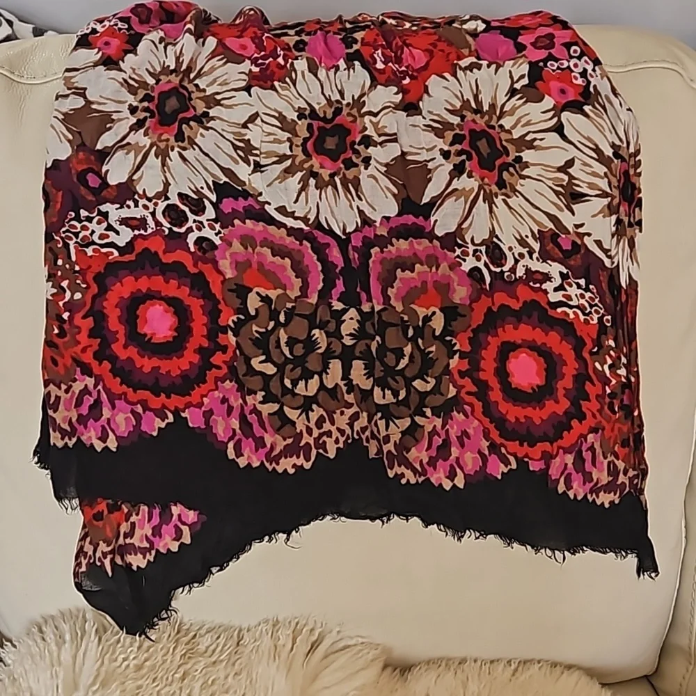 Vera Bradley Semi Sheer Scarves set of 2